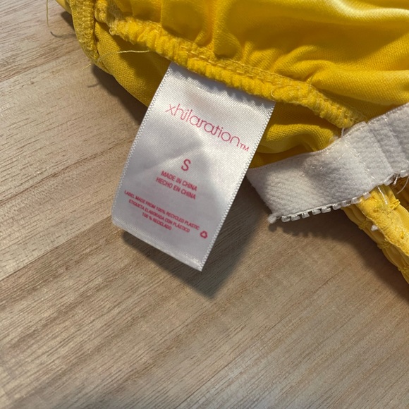 WOMENS YELLOW SWIM TOP - Picture 5 of 6